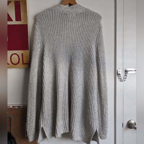 Maurices cream sweater 🤍 - Picture 5 of 7